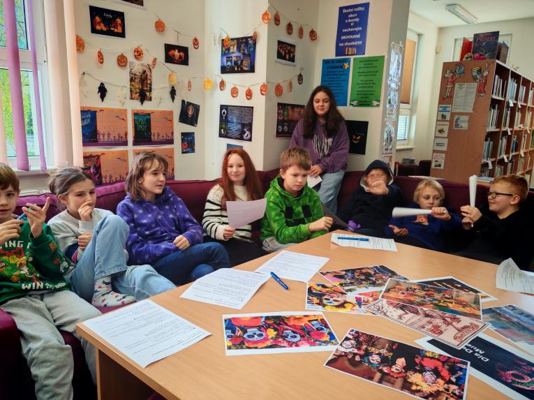 4.&nbsp;třída v&nbsp;knihovně