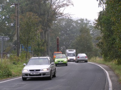 čez