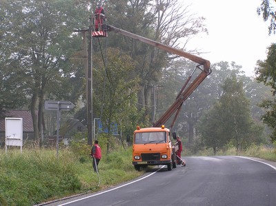 čez