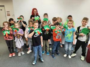 Prvňáci v knihovně 